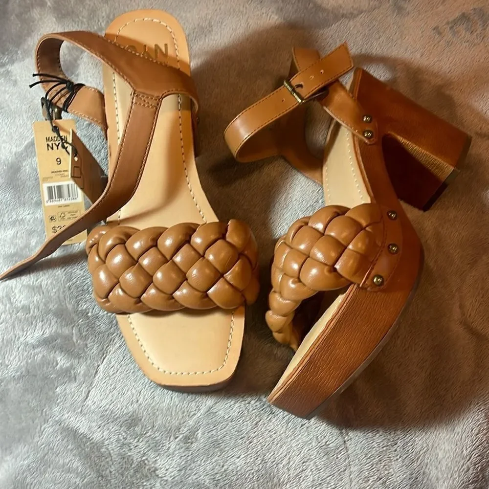 NWT Madden NYC Block Sandals size 9